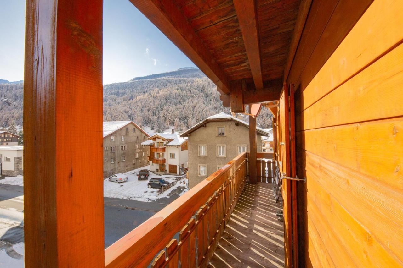 Haus Amour Saas-Grund Bagian luar foto