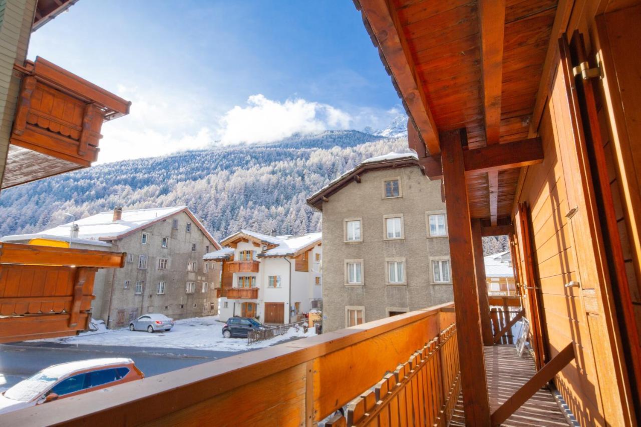 Haus Amour Saas-Grund Bagian luar foto