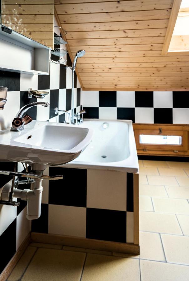 Haus Amour Saas-Grund Bagian luar foto