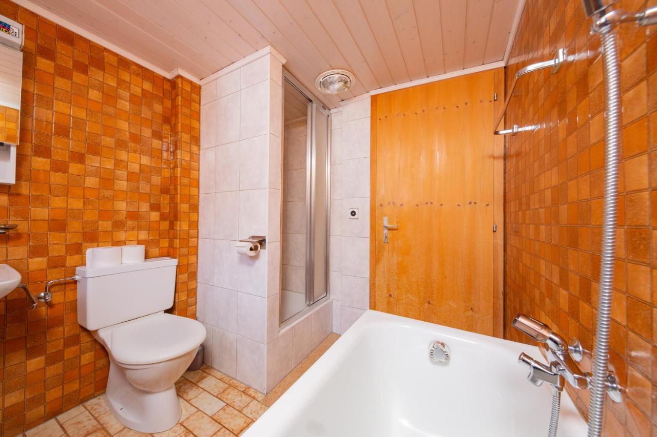 Haus Amour Saas-Grund Bagian luar foto